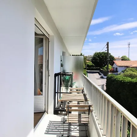 2 Pieces, Calme, Renove, Balcon דירה *